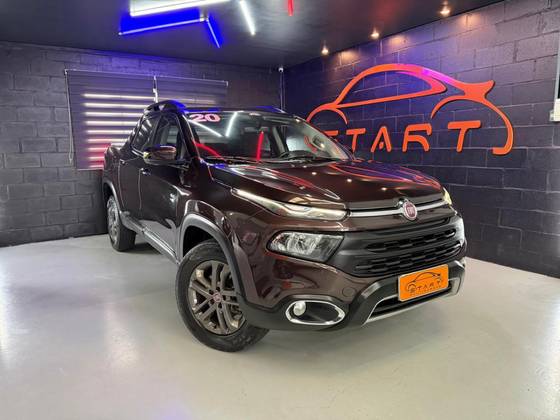 FIAT TORO 2.0 16V TURBO DIESEL FREEDOM 4WD AT9 FIAT TORO 2.0 16V TURBO DIESEL FREEDOM 4WD AT9